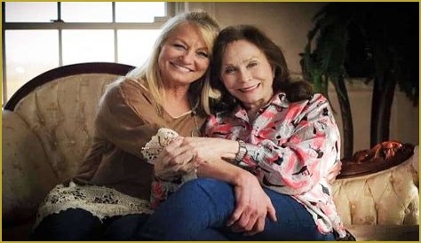 Unveiling The Heart Of Loretta Devine's Motherhood Journey